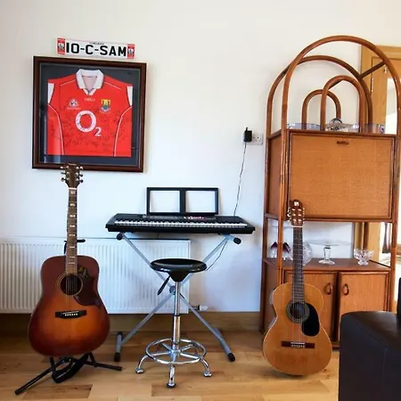 Bed & Breakfast Woodview House Cork